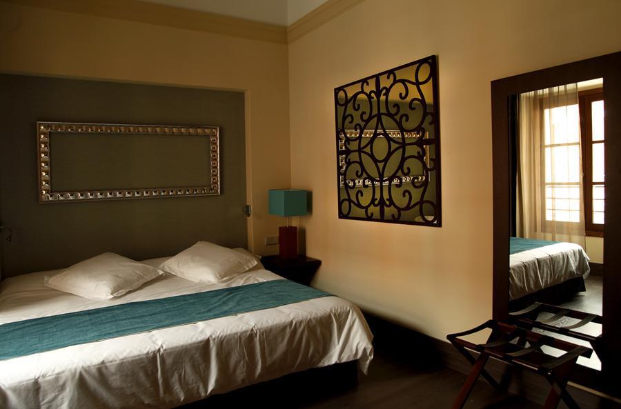 סגורבה Hotel Spa Martin El Humano חדר תמונה